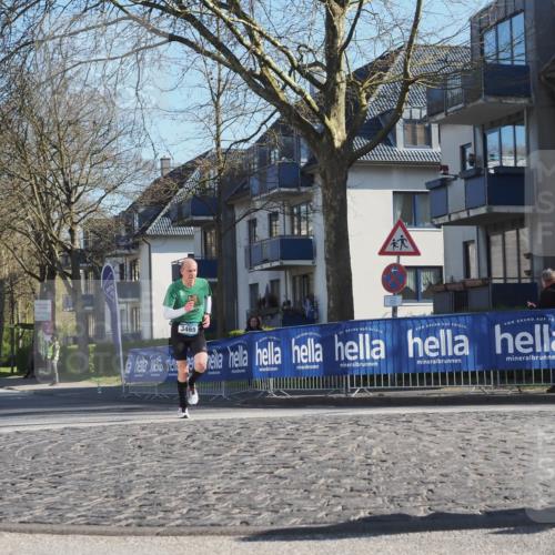 06.04.2025 - 44. Internationalen Wilhelmsburger Insellauf Luisa Fischer http://msf.ph/oto/7558059 06.04.2025 10:21:25 Ziel 3469 meine-sportfotos.de