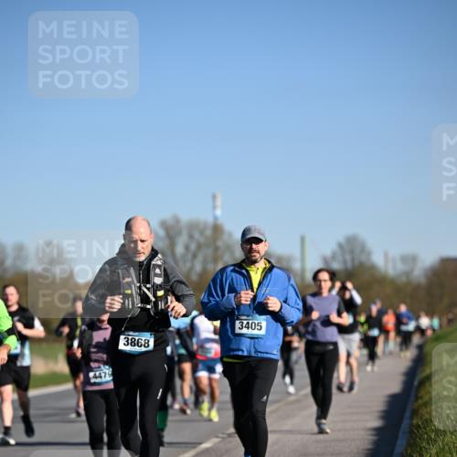 06.04.2025 - 44. Internationalen Wilhelmsburger Insellauf Dr. Thomas Lammeyer http://msf.ph/oto/7558102 06.04.2025 09:34:11 Laufen 4479, 3868, 3405 meine-sportfotos.de