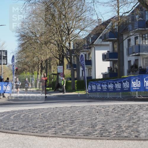 06.04.2025 - 44. Internationalen Wilhelmsburger Insellauf Luisa Fischer http://msf.ph/oto/7558106 06.04.2025 10:22:00 Ziel  meine-sportfotos.de