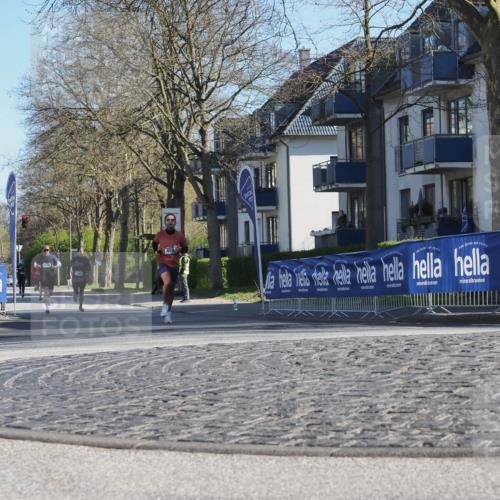 06.04.2025 - 44. Internationalen Wilhelmsburger Insellauf Luisa Fischer http://msf.ph/oto/7558117 06.04.2025 10:22:02 Ziel 4548, 459 meine-sportfotos.de