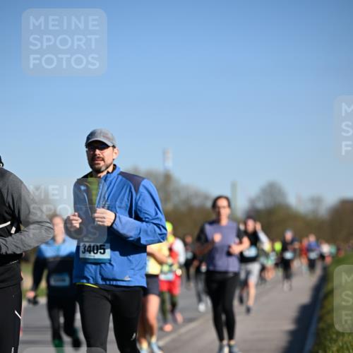 06.04.2025 - 44. Internationalen Wilhelmsburger Insellauf Dr. Thomas Lammeyer http://msf.ph/oto/7558130 06.04.2025 09:34:13 Laufen 3405 meine-sportfotos.de