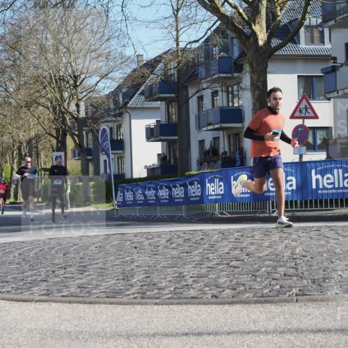 06.04.2025 - 44. Internationalen Wilhelmsburger Insellauf Luisa Fischer http://msf.ph/oto/7558153 06.04.2025 10:22:05 Ziel 548, 3461 meine-sportfotos.de