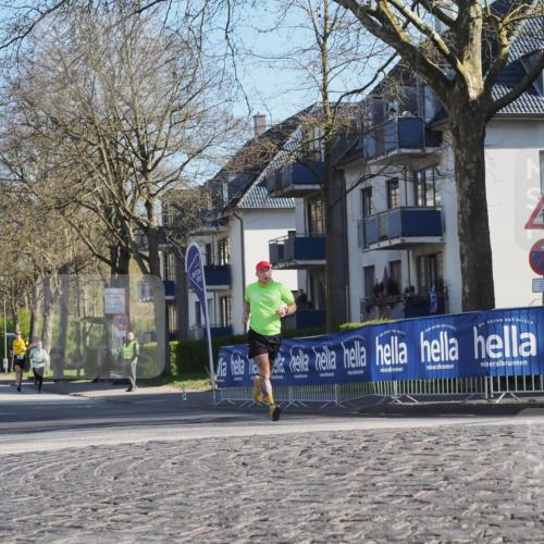 06.04.2025 - 44. Internationalen Wilhelmsburger Insellauf Luisa Fischer http://msf.ph/oto/7558197 06.04.2025 10:22:26 Ziel  meine-sportfotos.de