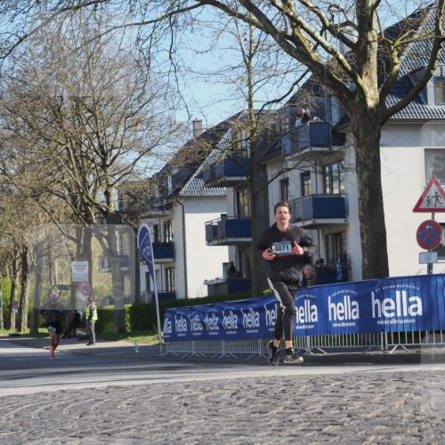 06.04.2025 - 44. Internationalen Wilhelmsburger Insellauf Luisa Fischer http://msf.ph/oto/7558246 06.04.2025 10:22:50 Ziel 4071 meine-sportfotos.de