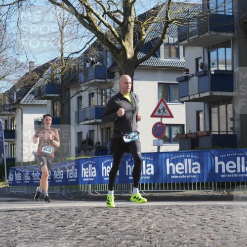 06.04.2025 - 44. Internationalen Wilhelmsburger Insellauf Luisa Fischer http://msf.ph/oto/7558277 06.04.2025 10:23:02 Ziel 4496, 4426 meine-sportfotos.de