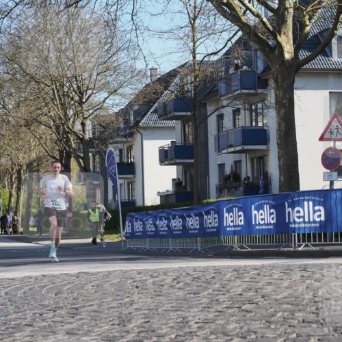 06.04.2025 - 44. Internationalen Wilhelmsburger Insellauf Luisa Fischer http://msf.ph/oto/7558312 06.04.2025 10:23:28 Ziel 4464 meine-sportfotos.de