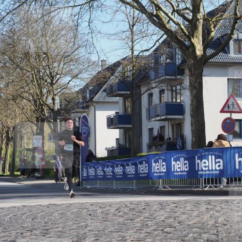 06.04.2025 - 44. Internationalen Wilhelmsburger Insellauf Luisa Fischer http://msf.ph/oto/7558409 06.04.2025 10:24:18 Ziel 3294 meine-sportfotos.de