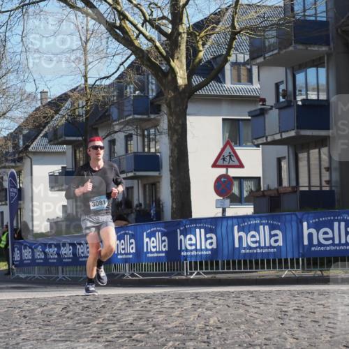 06.04.2025 - 44. Internationalen Wilhelmsburger Insellauf Luisa Fischer http://msf.ph/oto/7558457 06.04.2025 10:24:24 Ziel 3081 meine-sportfotos.de
