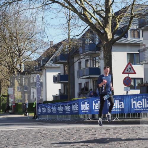 06.04.2025 - 44. Internationalen Wilhelmsburger Insellauf Luisa Fischer http://msf.ph/oto/7558593 06.04.2025 10:24:50 Ziel 4195 meine-sportfotos.de