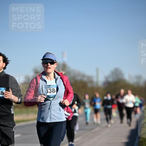 06.04.2025 - 44. Internationalen Wilhelmsburger Insellauf Dr. Thomas Lammeyer http://msf.ph/oto/7558608 06.04.2025 09:34:45 Laufen 58, 1384 meine-sportfotos.de