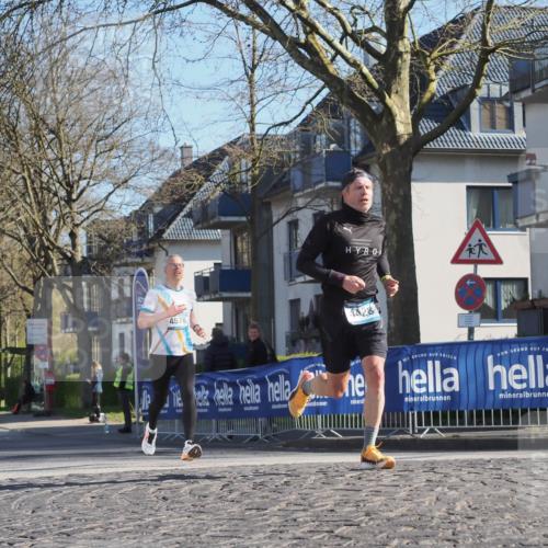 06.04.2025 - 44. Internationalen Wilhelmsburger Insellauf Luisa Fischer http://msf.ph/oto/7558641 06.04.2025 10:25:06 Ziel 4576, 4428 meine-sportfotos.de
