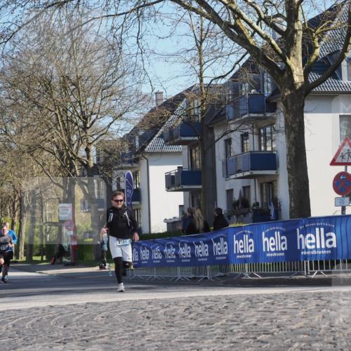 06.04.2025 - 44. Internationalen Wilhelmsburger Insellauf Luisa Fischer http://msf.ph/oto/7558647 06.04.2025 10:25:10 Ziel 407, 3591 meine-sportfotos.de