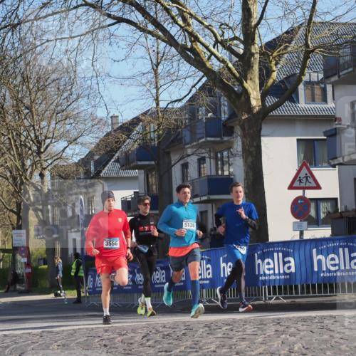 06.04.2025 - 44. Internationalen Wilhelmsburger Insellauf Luisa Fischer http://msf.ph/oto/7558757 06.04.2025 10:25:36 Ziel 3556, 1721, 5126, 20 meine-sportfotos.de