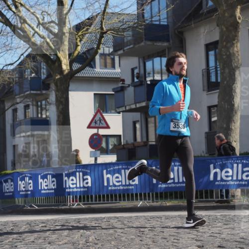 06.04.2025 - 44. Internationalen Wilhelmsburger Insellauf Luisa Fischer http://msf.ph/oto/7558840 06.04.2025 10:25:46 Ziel 3535 meine-sportfotos.de