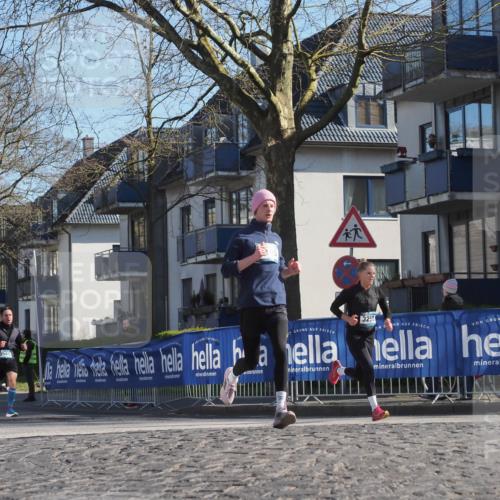 06.04.2025 - 44. Internationalen Wilhelmsburger Insellauf Luisa Fischer http://msf.ph/oto/7558884 06.04.2025 10:25:55 Ziel 3250, 3541 meine-sportfotos.de
