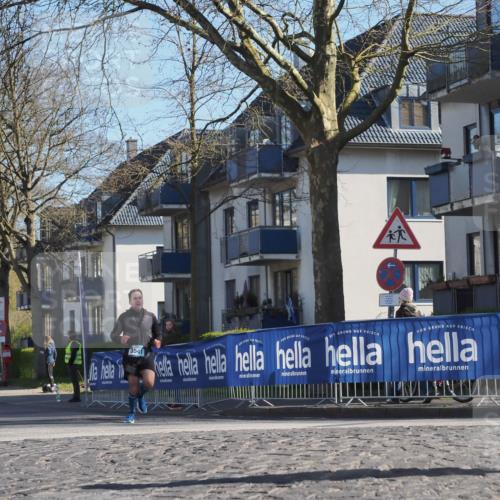 06.04.2025 - 44. Internationalen Wilhelmsburger Insellauf Luisa Fischer http://msf.ph/oto/7558919 06.04.2025 10:25:56 Ziel 3541 meine-sportfotos.de