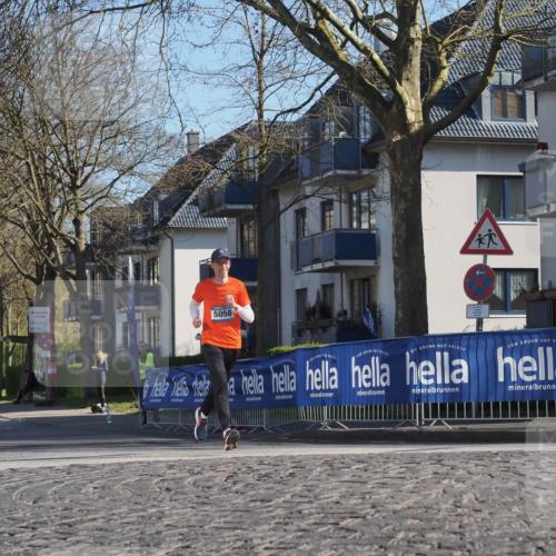 06.04.2025 - 44. Internationalen Wilhelmsburger Insellauf Luisa Fischer http://msf.ph/oto/7558985 06.04.2025 10:26:06 Ziel 5056 meine-sportfotos.de