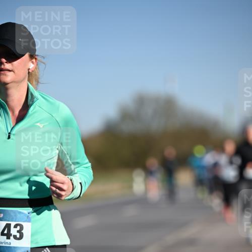 06.04.2025 - 44. Internationalen Wilhelmsburger Insellauf Dr. Thomas Lammeyer http://msf.ph/oto/7559117 06.04.2025 09:35:07 Laufen 43 meine-sportfotos.de