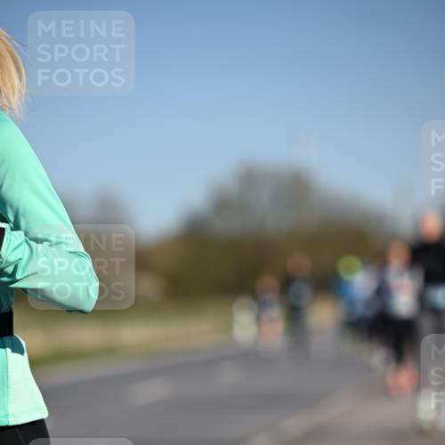 06.04.2025 - 44. Internationalen Wilhelmsburger Insellauf Dr. Thomas Lammeyer http://msf.ph/oto/7559128 06.04.2025 09:35:07 Laufen  meine-sportfotos.de