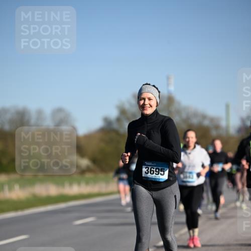 06.04.2025 - 44. Internationalen Wilhelmsburger Insellauf Dr. Thomas Lammeyer http://msf.ph/oto/7559190 06.04.2025 09:35:10 Laufen 3695 meine-sportfotos.de