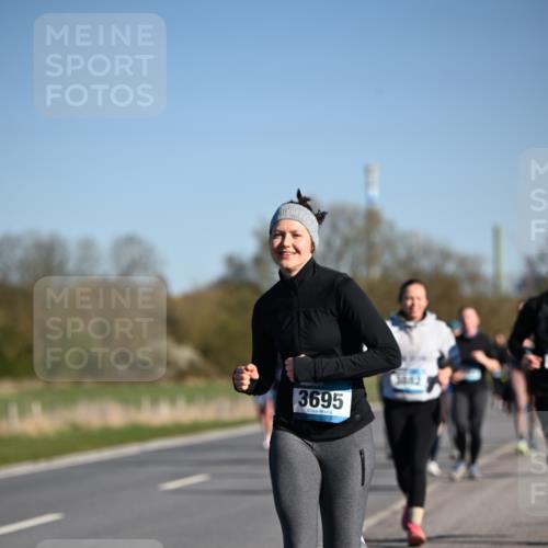 06.04.2025 - 44. Internationalen Wilhelmsburger Insellauf Dr. Thomas Lammeyer http://msf.ph/oto/7559195 06.04.2025 09:35:11 Laufen 3695 meine-sportfotos.de
