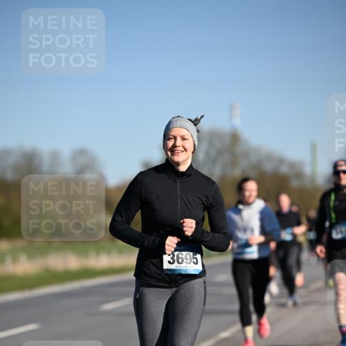 06.04.2025 - 44. Internationalen Wilhelmsburger Insellauf Dr. Thomas Lammeyer http://msf.ph/oto/7559208 06.04.2025 09:35:11 Laufen 3695 meine-sportfotos.de