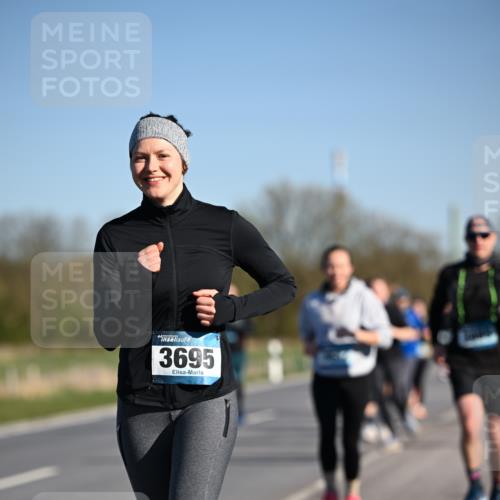 06.04.2025 - 44. Internationalen Wilhelmsburger Insellauf Dr. Thomas Lammeyer http://msf.ph/oto/7559225 06.04.2025 09:35:11 Laufen 3695 meine-sportfotos.de