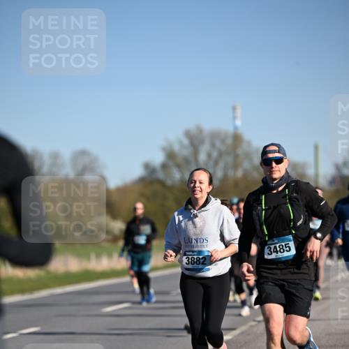 06.04.2025 - 44. Internationalen Wilhelmsburger Insellauf Dr. Thomas Lammeyer http://msf.ph/oto/7559247 06.04.2025 09:35:12 Laufen 3882, 3485 meine-sportfotos.de