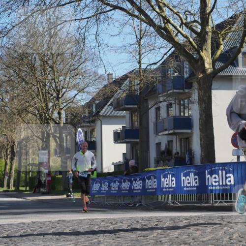 06.04.2025 - 44. Internationalen Wilhelmsburger Insellauf Luisa Fischer http://msf.ph/oto/7559327 06.04.2025 10:26:40 Ziel 3099, 4327 meine-sportfotos.de