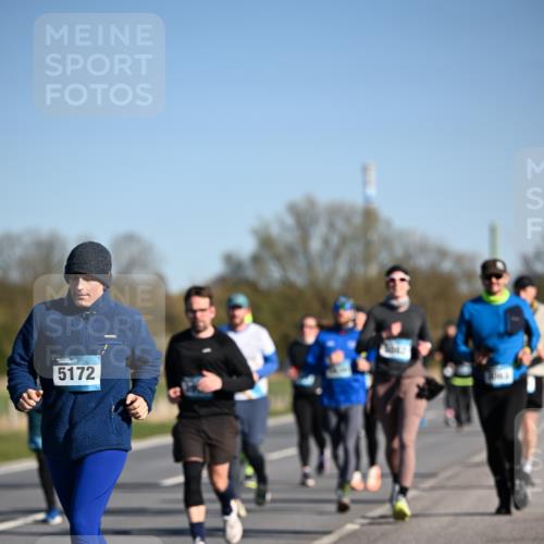 06.04.2025 - 44. Internationalen Wilhelmsburger Insellauf Dr. Thomas Lammeyer http://msf.ph/oto/7559345 06.04.2025 09:35:16 Laufen 5172 meine-sportfotos.de