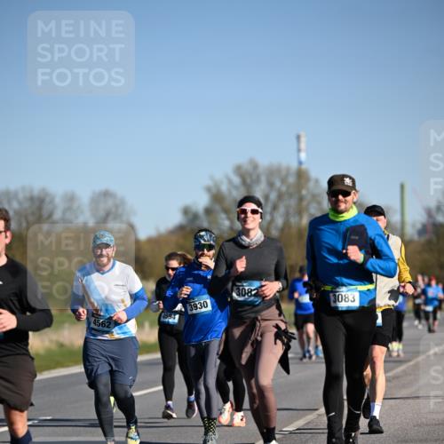 06.04.2025 - 44. Internationalen Wilhelmsburger Insellauf Dr. Thomas Lammeyer http://msf.ph/oto/7559409 06.04.2025 09:35:18 Laufen 4562, 3930, 3082, 3083 meine-sportfotos.de