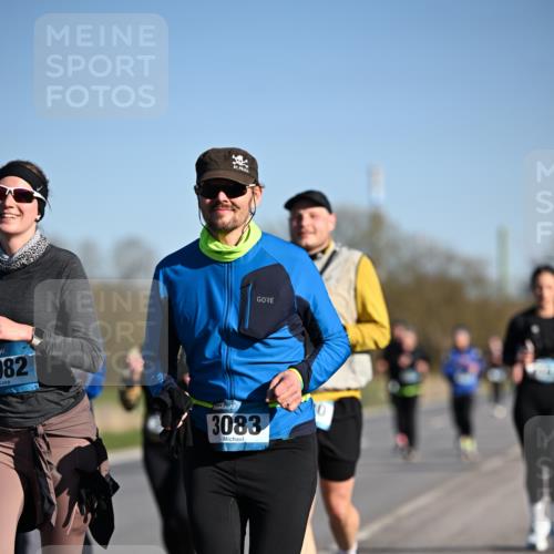06.04.2025 - 44. Internationalen Wilhelmsburger Insellauf Dr. Thomas Lammeyer http://msf.ph/oto/7559496 06.04.2025 09:35:21 Laufen 082, 3083 meine-sportfotos.de
