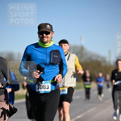 06.04.2025 - 44. Internationalen Wilhelmsburger Insellauf Dr. Thomas Lammeyer http://msf.ph/oto/7559504 06.04.2025 09:35:21 Laufen 3083, 40 meine-sportfotos.de