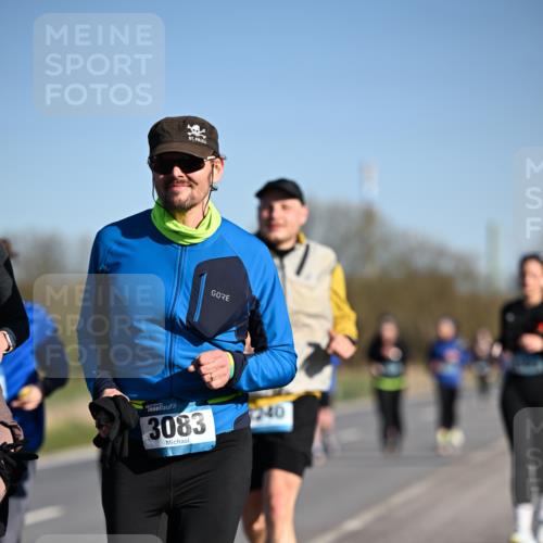 06.04.2025 - 44. Internationalen Wilhelmsburger Insellauf Dr. Thomas Lammeyer http://msf.ph/oto/7559511 06.04.2025 09:35:21 Laufen 3083, 40 meine-sportfotos.de
