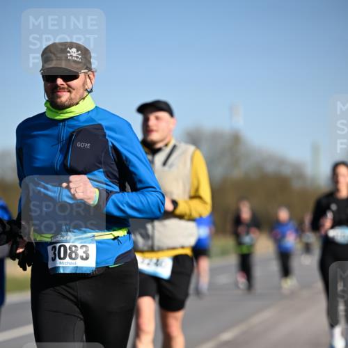 06.04.2025 - 44. Internationalen Wilhelmsburger Insellauf Dr. Thomas Lammeyer http://msf.ph/oto/7559519 06.04.2025 09:35:21 Laufen 3083 meine-sportfotos.de