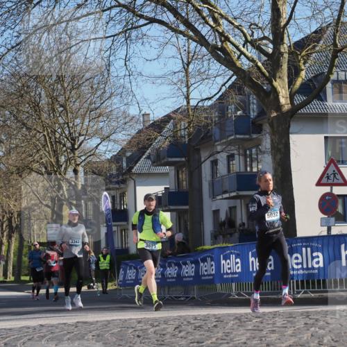 06.04.2025 - 44. Internationalen Wilhelmsburger Insellauf Luisa Fischer http://msf.ph/oto/7559694 06.04.2025 10:27:00 Ziel 4259, 3343, 5032, 3610 meine-sportfotos.de