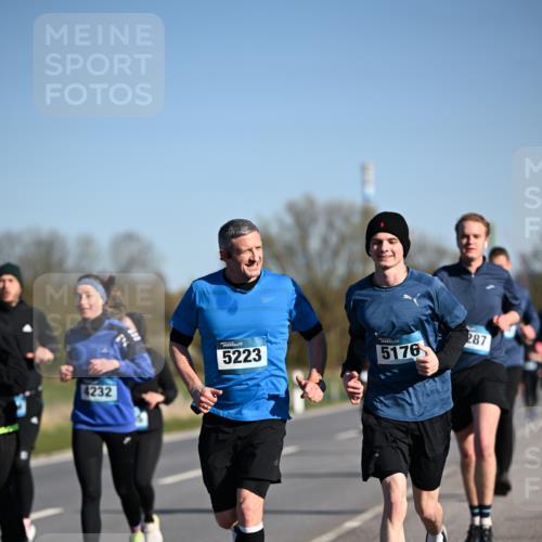 06.04.2025 - 44. Internationalen Wilhelmsburger Insellauf Dr. Thomas Lammeyer http://msf.ph/oto/7559775 06.04.2025 09:35:30 Laufen 4232, 5223, 5176, 287 meine-sportfotos.de
