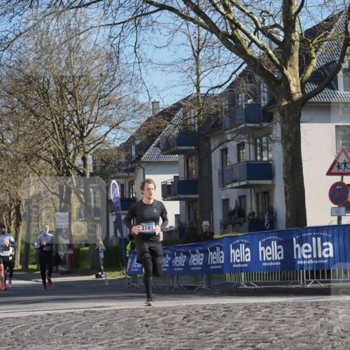 06.04.2025 - 44. Internationalen Wilhelmsburger Insellauf Luisa Fischer http://msf.ph/oto/7559819 06.04.2025 10:27:09 Ziel 3344, 3181 meine-sportfotos.de