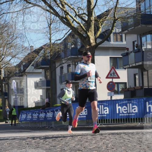 06.04.2025 - 44. Internationalen Wilhelmsburger Insellauf Luisa Fischer http://msf.ph/oto/7559968 06.04.2025 10:27:13 Ziel 4553, 4207, 3344 meine-sportfotos.de