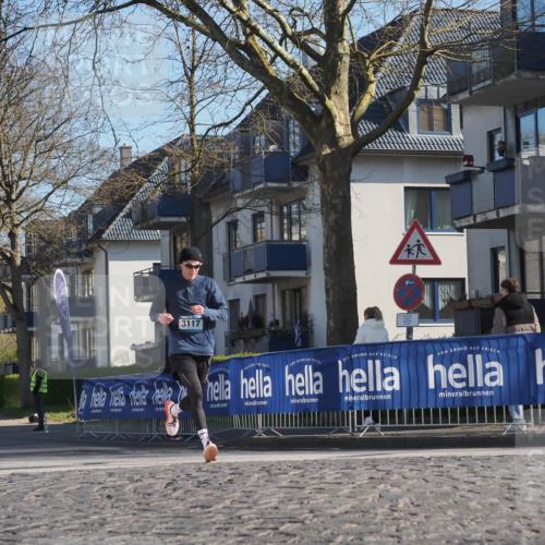 06.04.2025 - 44. Internationalen Wilhelmsburger Insellauf Luisa Fischer http://msf.ph/oto/7560090 06.04.2025 10:27:28 Ziel 3117 meine-sportfotos.de