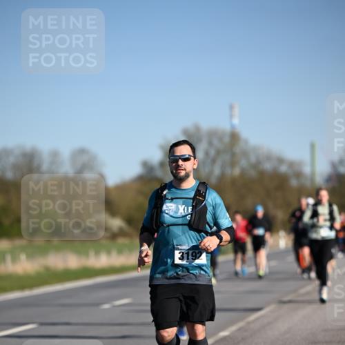 06.04.2025 - 44. Internationalen Wilhelmsburger Insellauf Dr. Thomas Lammeyer http://msf.ph/oto/7560147 06.04.2025 09:35:42 Laufen 3192 meine-sportfotos.de