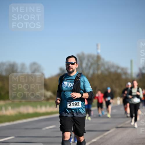 06.04.2025 - 44. Internationalen Wilhelmsburger Insellauf Dr. Thomas Lammeyer http://msf.ph/oto/7560153 06.04.2025 09:35:42 Laufen 3192 meine-sportfotos.de