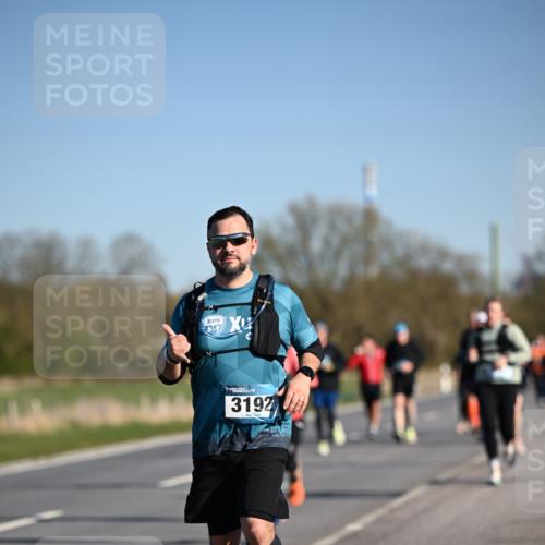 06.04.2025 - 44. Internationalen Wilhelmsburger Insellauf Dr. Thomas Lammeyer http://msf.ph/oto/7560163 06.04.2025 09:35:43 Laufen 3192 meine-sportfotos.de