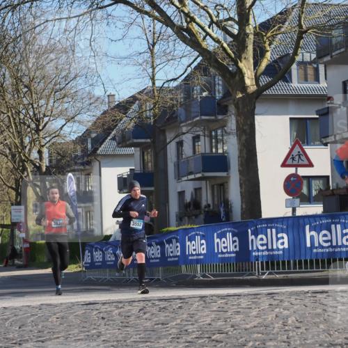 06.04.2025 - 44. Internationalen Wilhelmsburger Insellauf Luisa Fischer http://msf.ph/oto/7560176 06.04.2025 10:27:38 Ziel 382, 3552 meine-sportfotos.de