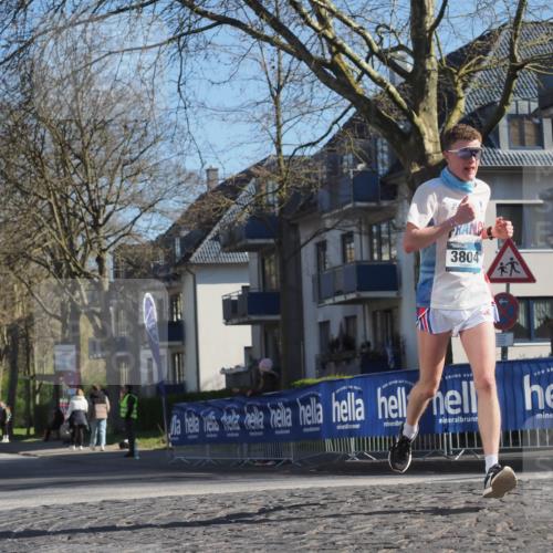06.04.2025 - 44. Internationalen Wilhelmsburger Insellauf Luisa Fischer http://msf.ph/oto/7560370 06.04.2025 10:27:47 Ziel 3804 meine-sportfotos.de