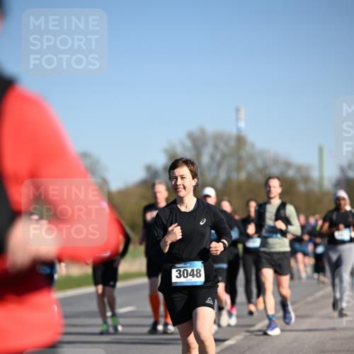 06.04.2025 - 44. Internationalen Wilhelmsburger Insellauf Dr. Thomas Lammeyer http://msf.ph/oto/7560386 06.04.2025 09:35:51 Laufen 3048 meine-sportfotos.de