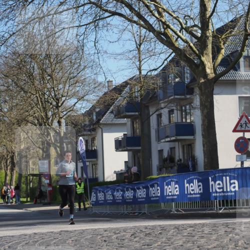 06.04.2025 - 44. Internationalen Wilhelmsburger Insellauf Luisa Fischer http://msf.ph/oto/7560499 06.04.2025 10:28:02 Ziel 5748 meine-sportfotos.de