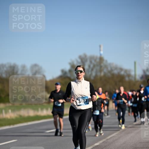 06.04.2025 - 44. Internationalen Wilhelmsburger Insellauf Dr. Thomas Lammeyer http://msf.ph/oto/7560643 06.04.2025 09:35:59 Laufen 3477 meine-sportfotos.de