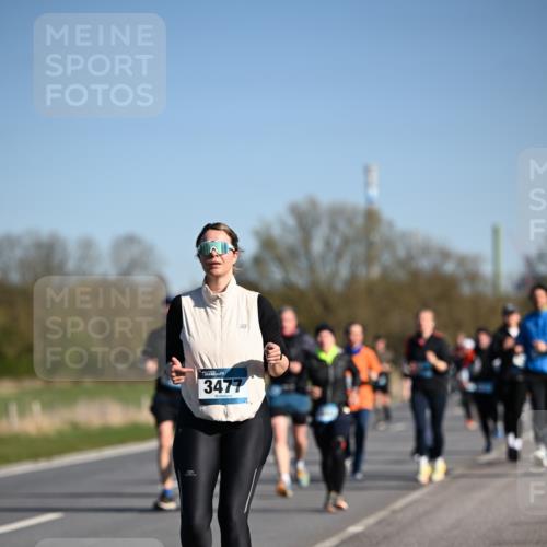 06.04.2025 - 44. Internationalen Wilhelmsburger Insellauf Dr. Thomas Lammeyer http://msf.ph/oto/7560671 06.04.2025 09:36:00 Laufen 3477 meine-sportfotos.de