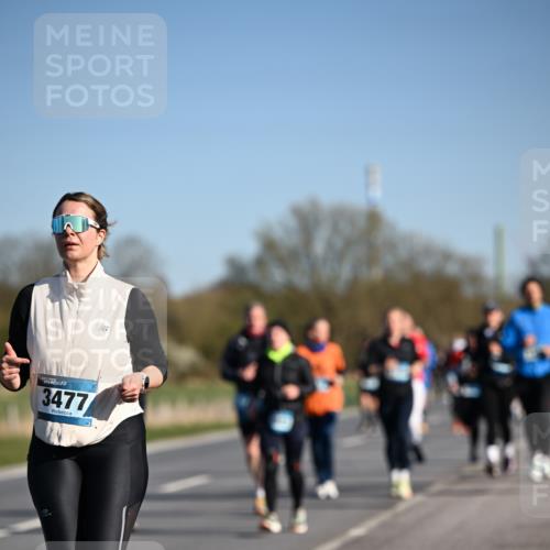 06.04.2025 - 44. Internationalen Wilhelmsburger Insellauf Dr. Thomas Lammeyer http://msf.ph/oto/7560706 06.04.2025 09:36:01 Laufen 3477 meine-sportfotos.de
